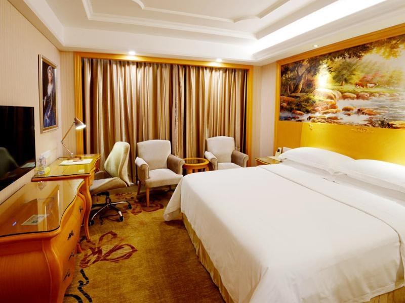 Vienna International Hotel Shenzhen Guangming Avenue Exterior photo