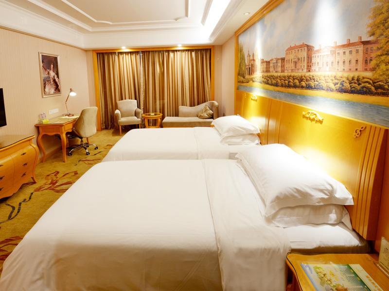 Vienna International Hotel Shenzhen Guangming Avenue Exterior photo